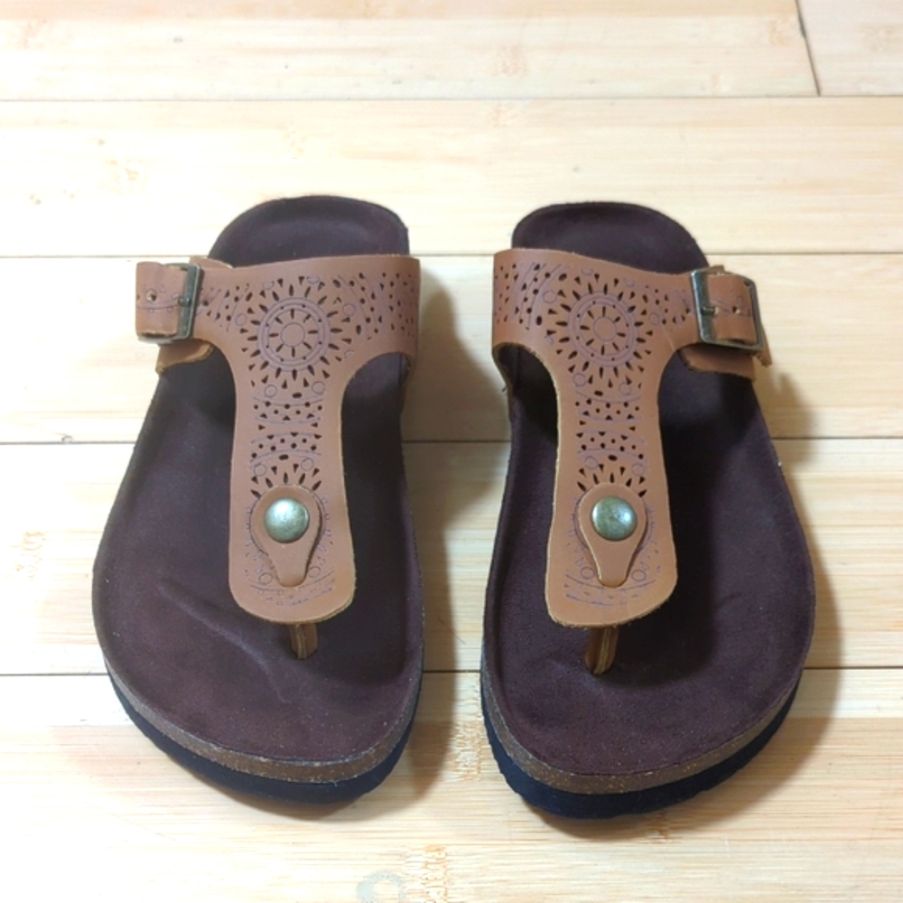 Cliffs by WHITE MOUNTAIN Brown Sandals Comfortable Stylish Design